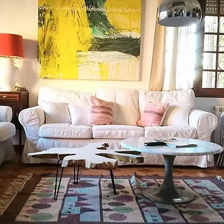 La Casa Del Prado بيت للعطل *