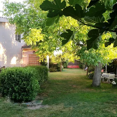 La Casa Del Prado بيت للعطل Escalona del Prado